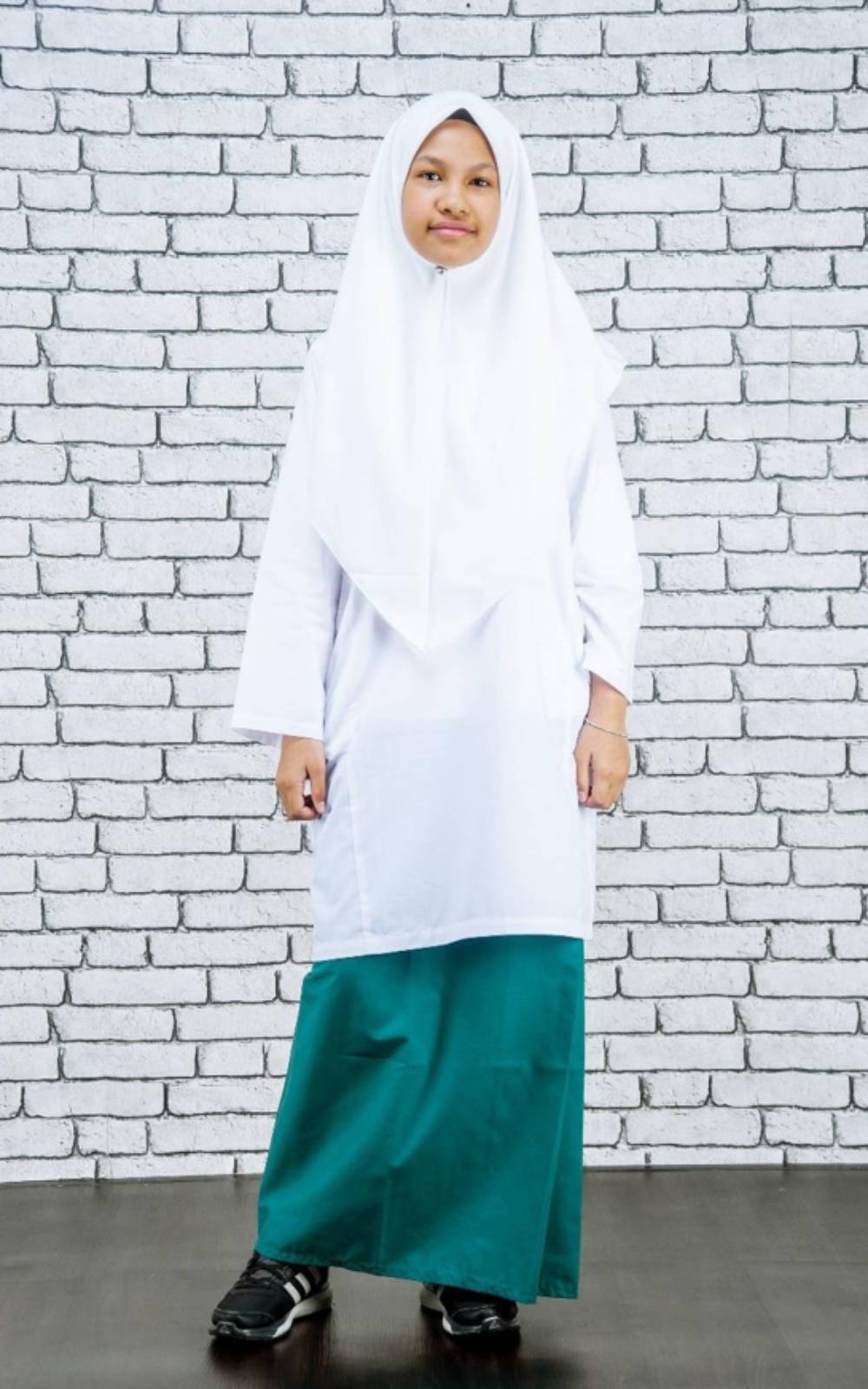 Kain Kurung Dark Green